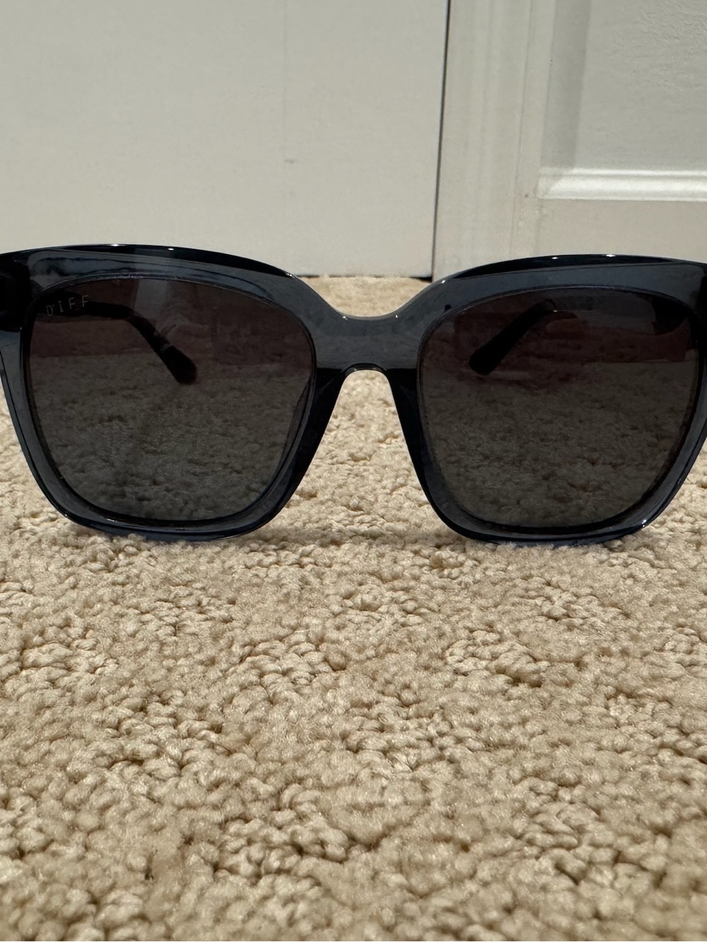 Diff sunglasses - blue frames with dark lenses